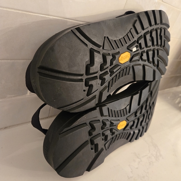 Chaco Mens Z/2 Single Strap Toe Loop Adjustable Sandals Waterproof Hiking Black - Picture 6 of 6